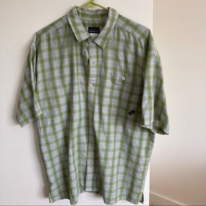 Men’s Patagonia shirt